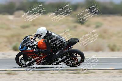 media/May-05-2025-Moto Forza (Mon) [[3c1838c5e5]]/2-B Group/Session 3 (Panning Test Turn 14 Inside)/